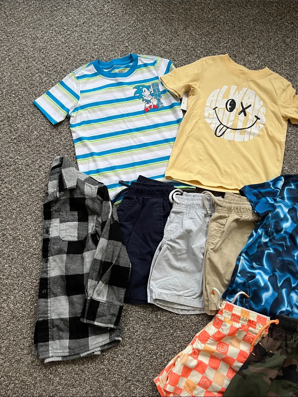 Boys Bundle - Picture 2 of 3